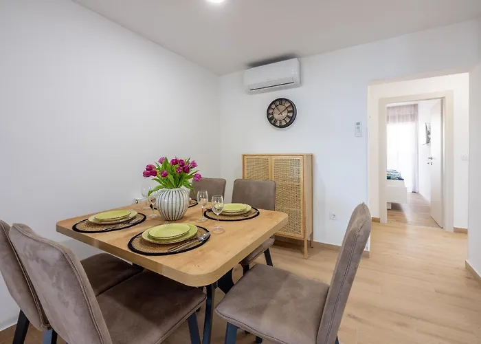 Viktorija Holiday home *